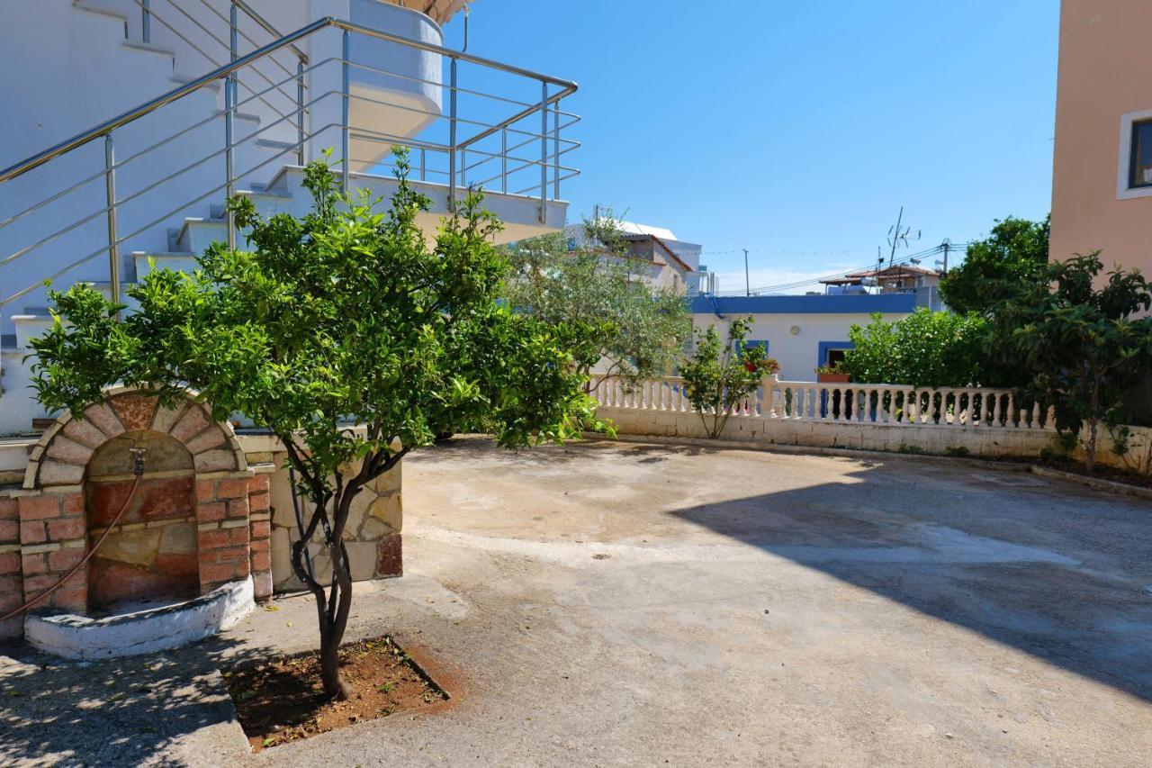 Villa Nelamari คซามิล ภายนอก รูปภาพ